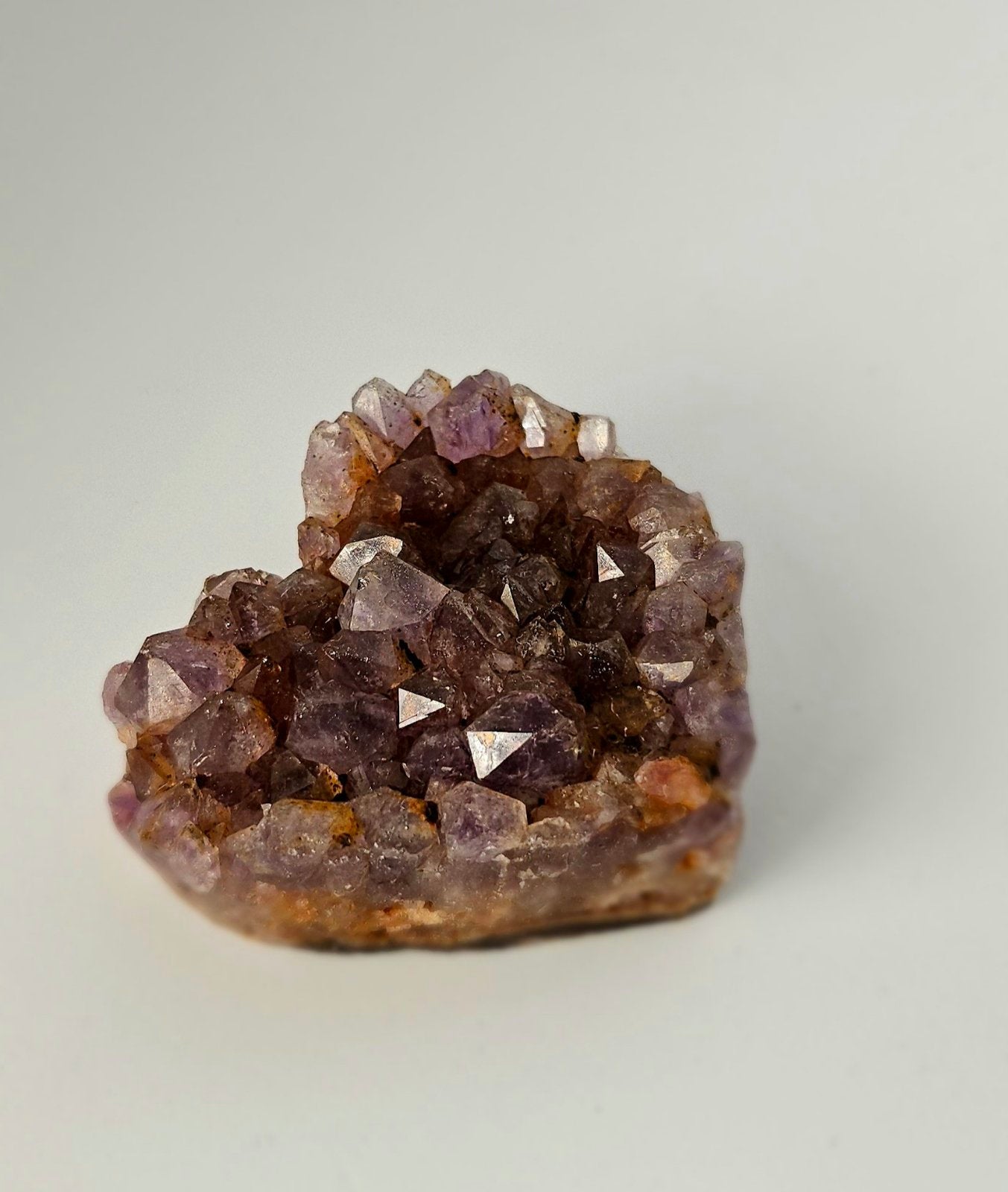 Amethyst druzy ( heart-shaped) 2A