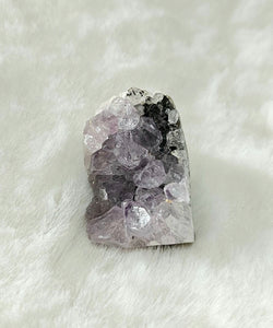Amethyst mini cave druzy 24.9g