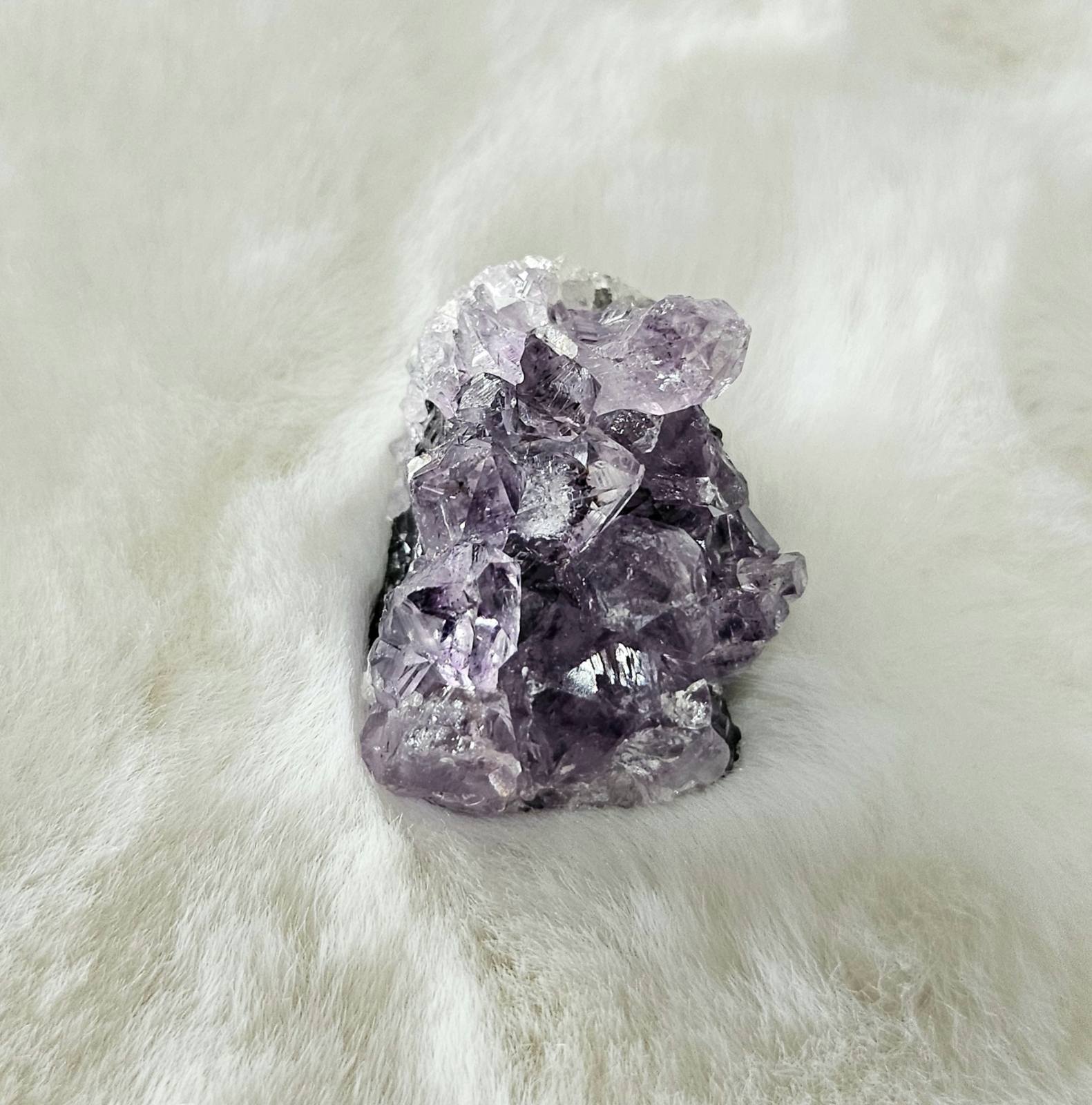 Amethyst mini cave druzy 31.3g