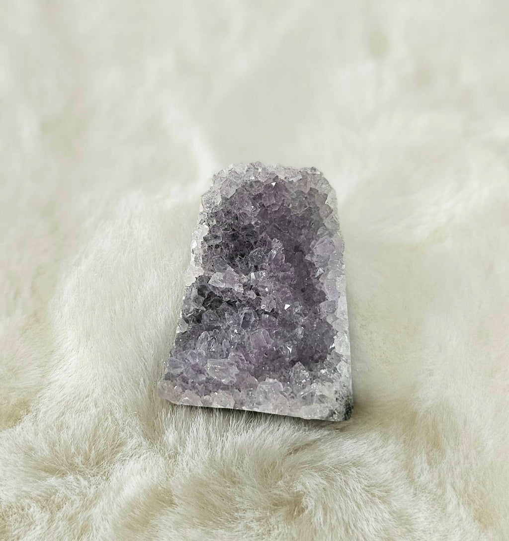 Amethyst mini cave druzy 39.3g