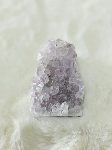 Amethyst mini cave druzy 65.9g