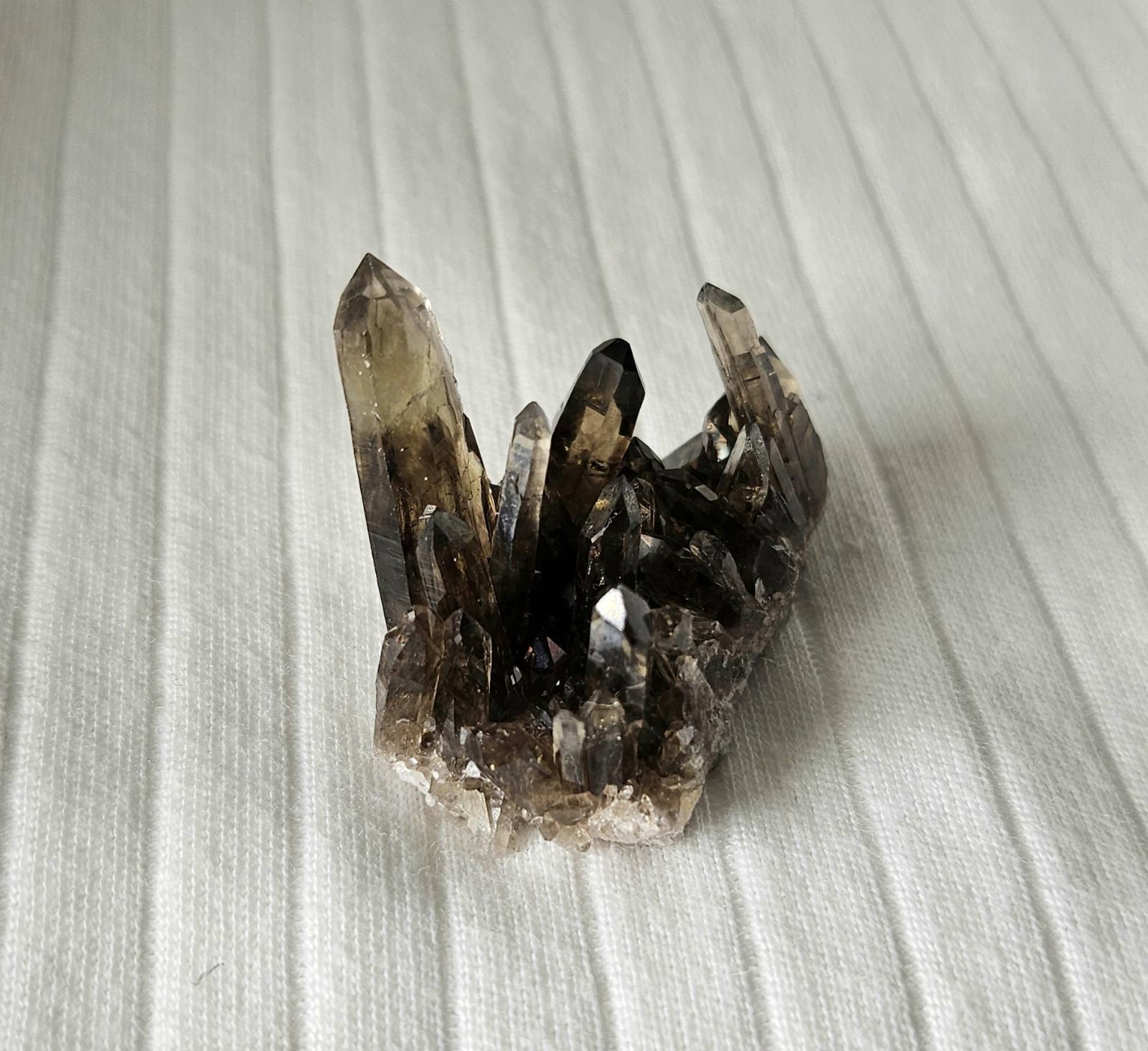 Smokey Quartz mini cluster 11.7g