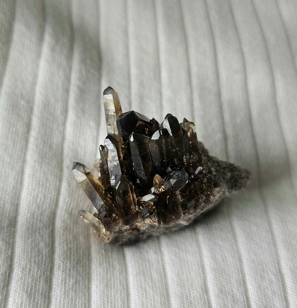 Smokey Quartz mini cluster 19.2g